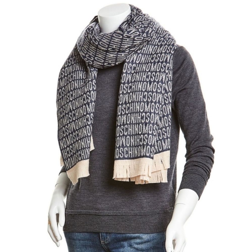 GENUINE MOSCHINO SCARF/SHAWL